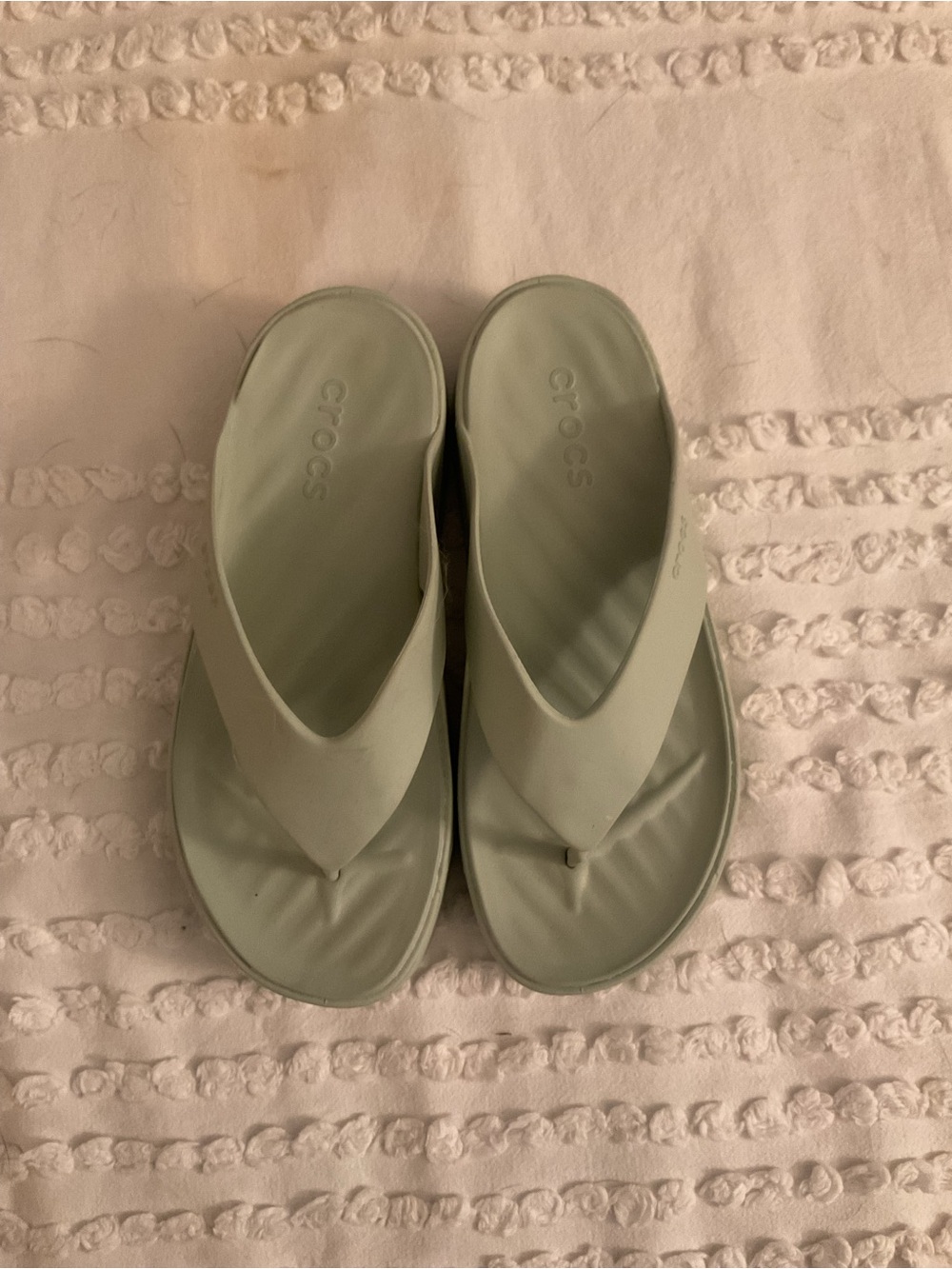 CROCS Women's Mint Green Flip Slide Sandals